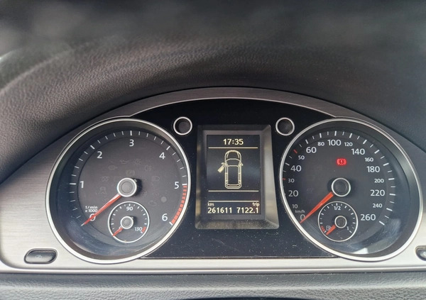 Volkswagen Passat cena 29000 przebieg: 261611, rok produkcji 2011 z Góra małe 29